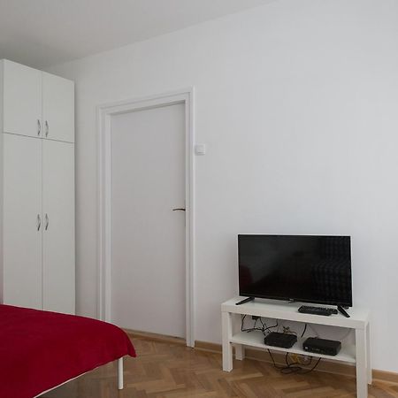 Apartment Slavija Square/Clinical Center Of Serbia Belgrade Luaran gambar